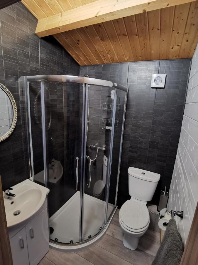 Westport Country Chalets Екстериор снимка