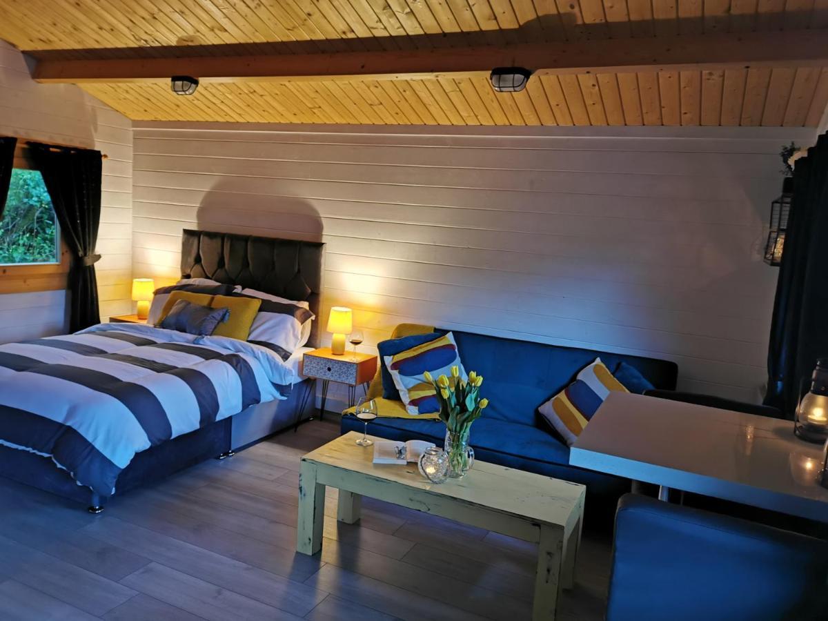 Westport Country Chalets Екстериор снимка