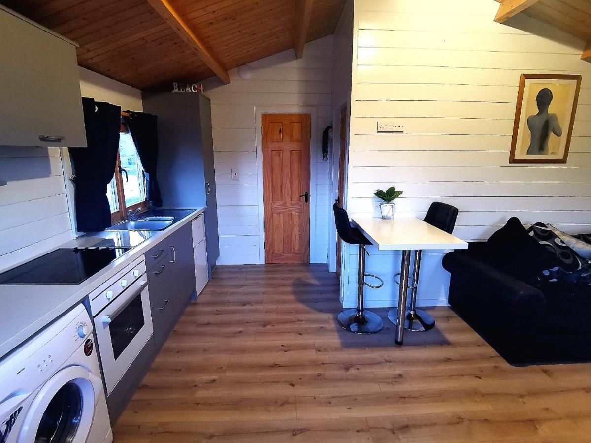 Westport Country Chalets Екстериор снимка