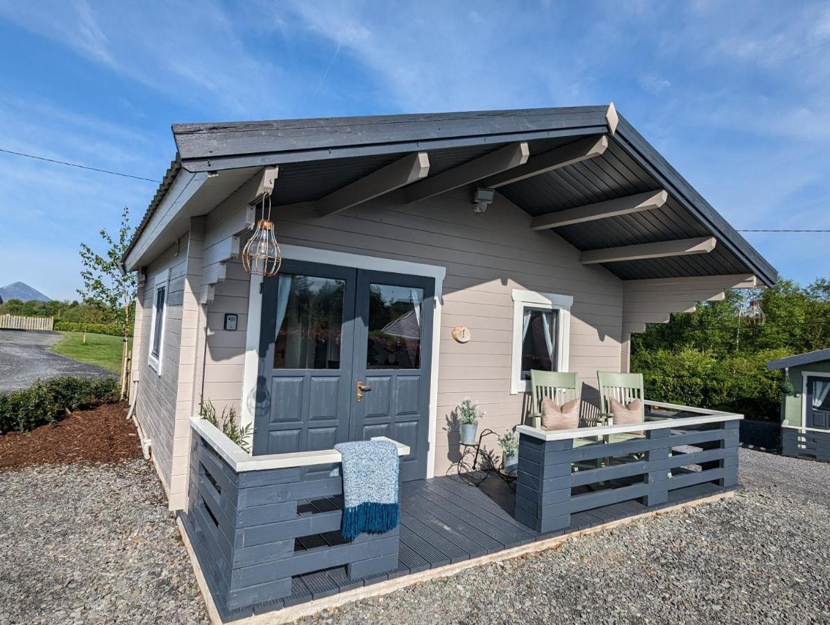 Westport Country Chalets Екстериор снимка