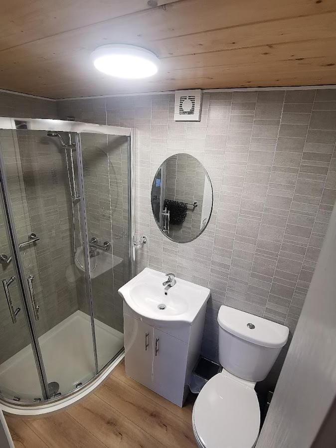 Westport Country Chalets Екстериор снимка