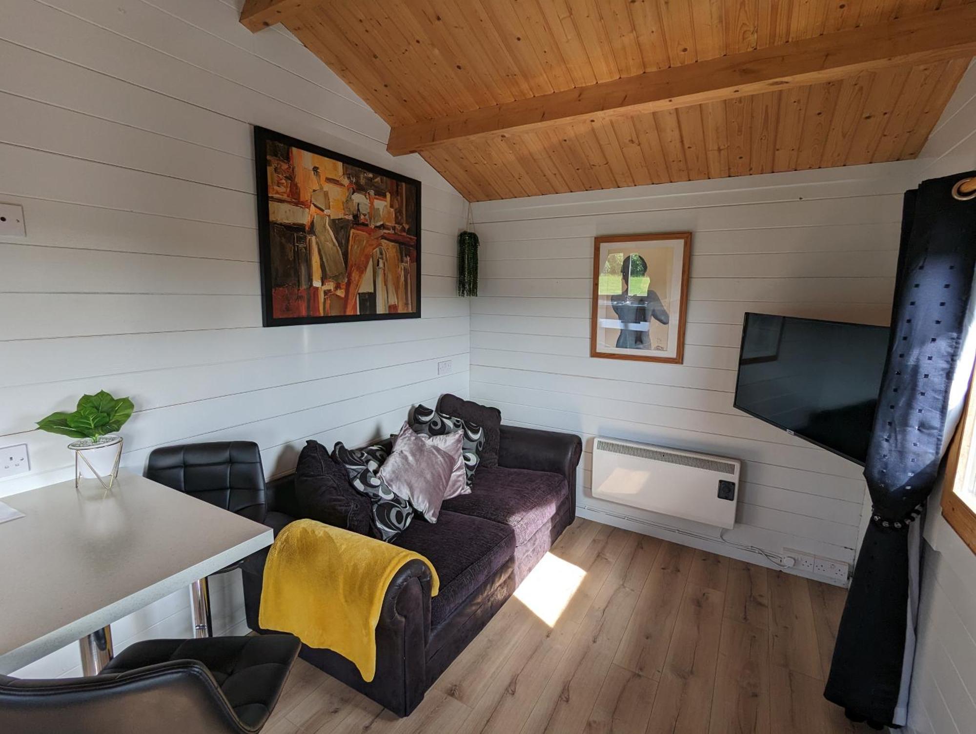 Westport Country Chalets Стая снимка