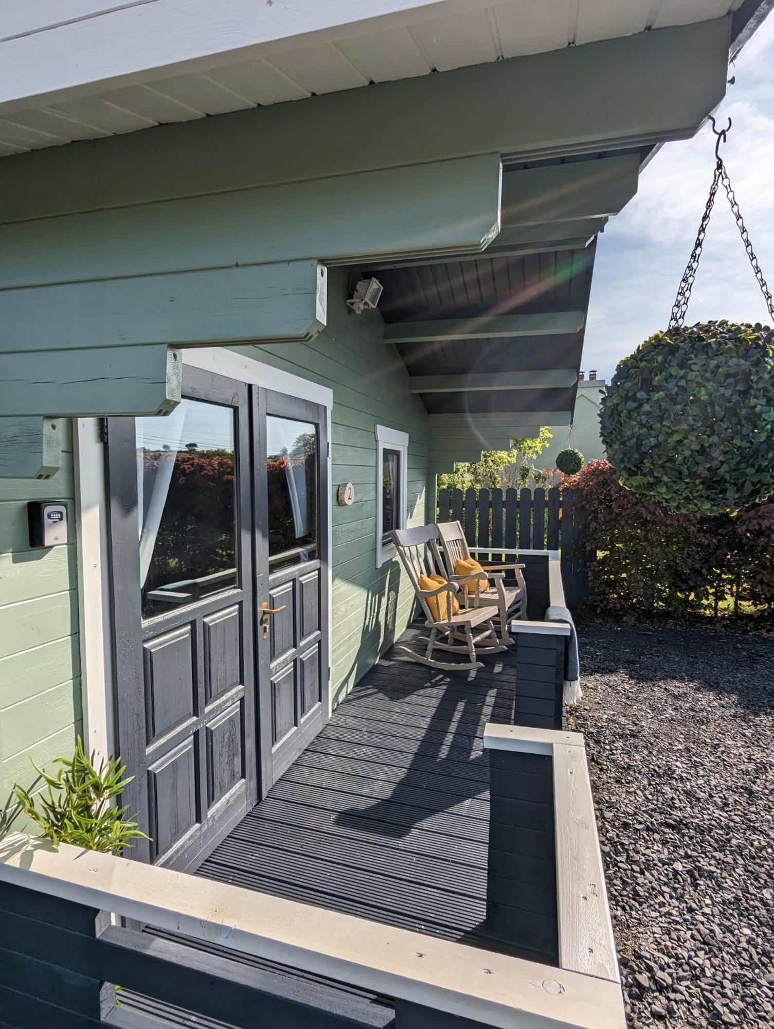 Westport Country Chalets Стая снимка